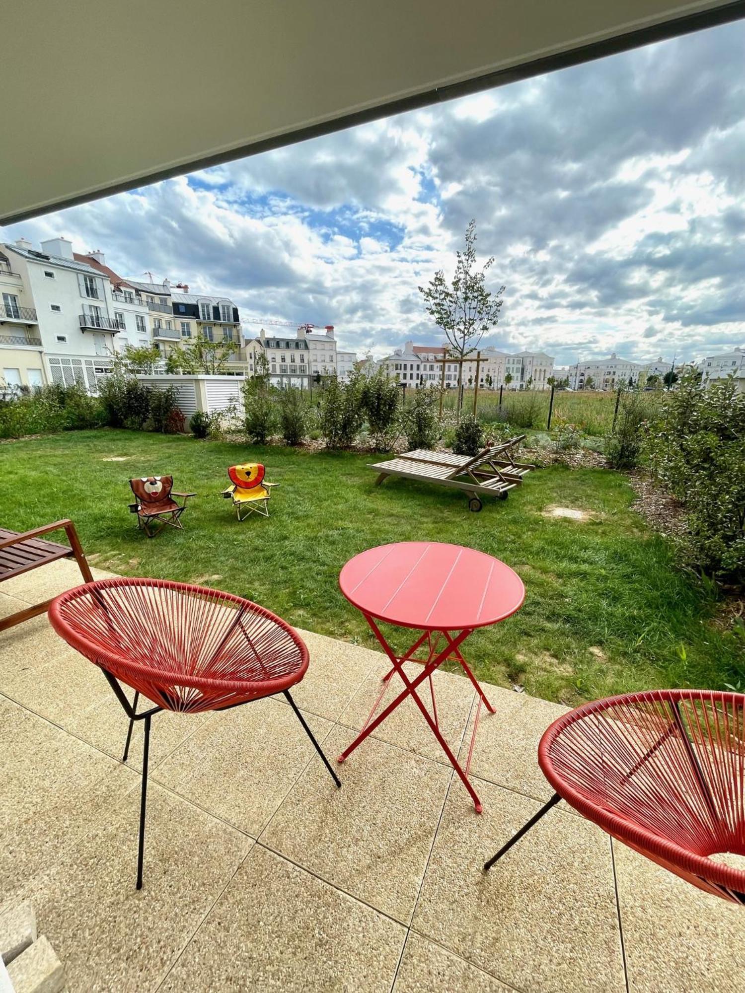 Appartement Avec Jardin Pres De Disneyland 塞里斯 外观 照片